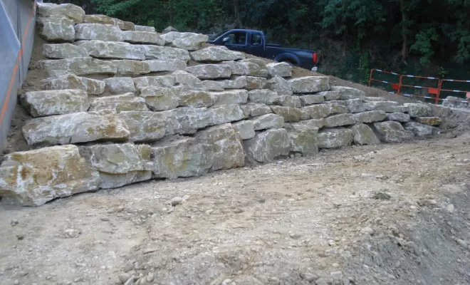 Travaux d'enrochement à Aouste Sur Sye (Drôme), Crest, Val Drôme T.P